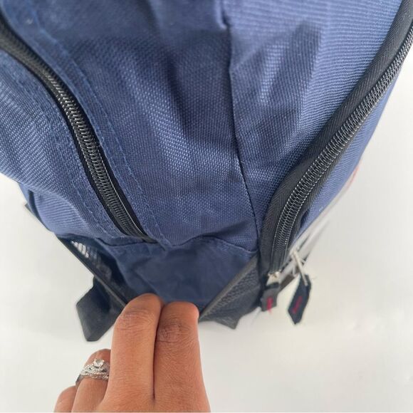 High Trails Equipment Boy’s Oxford Blue/Black/Crimson Reflective Backpack Large - Picture 8 of 16